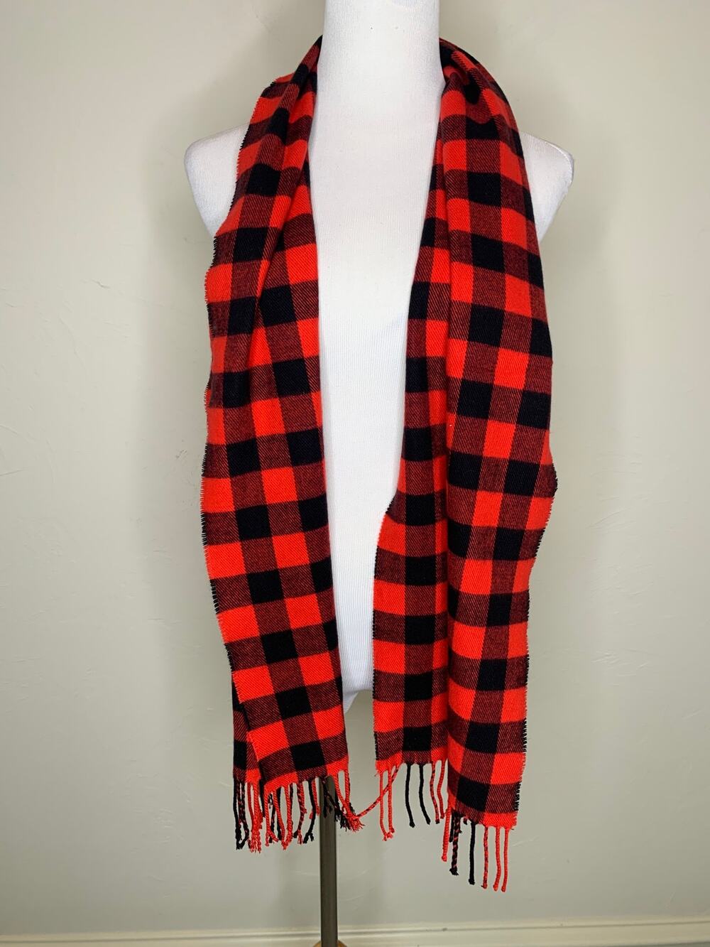 Softer than Cashmere Red Black Buffalo Plaid Classic Scarf Fringe